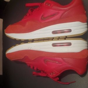 Nike Air Max sz 8.5